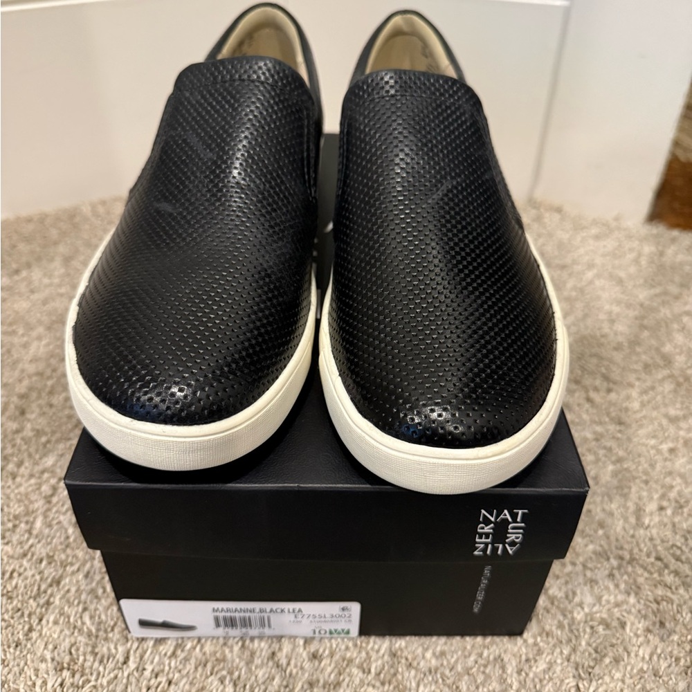Naturalized Marianne Slip on Sneaker - Picture 7 of 13
